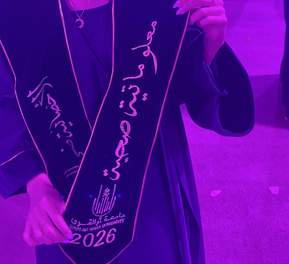 ضـي🍒 tweet media