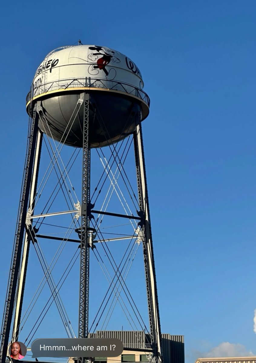 Chiquita Fuller, nossa Linda Bates, nos estúdios de #911onABC via Instagram