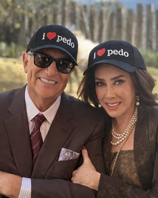 Los pedófilos son lo peor que hay en México, pero para añadir más asquerosidad a su desviación, se disfrazan de gente buena, honesta y destacada. 🤮🤮🤮🤮 <a href="/EnriqueKrauze/">Enrique Krauze</a>