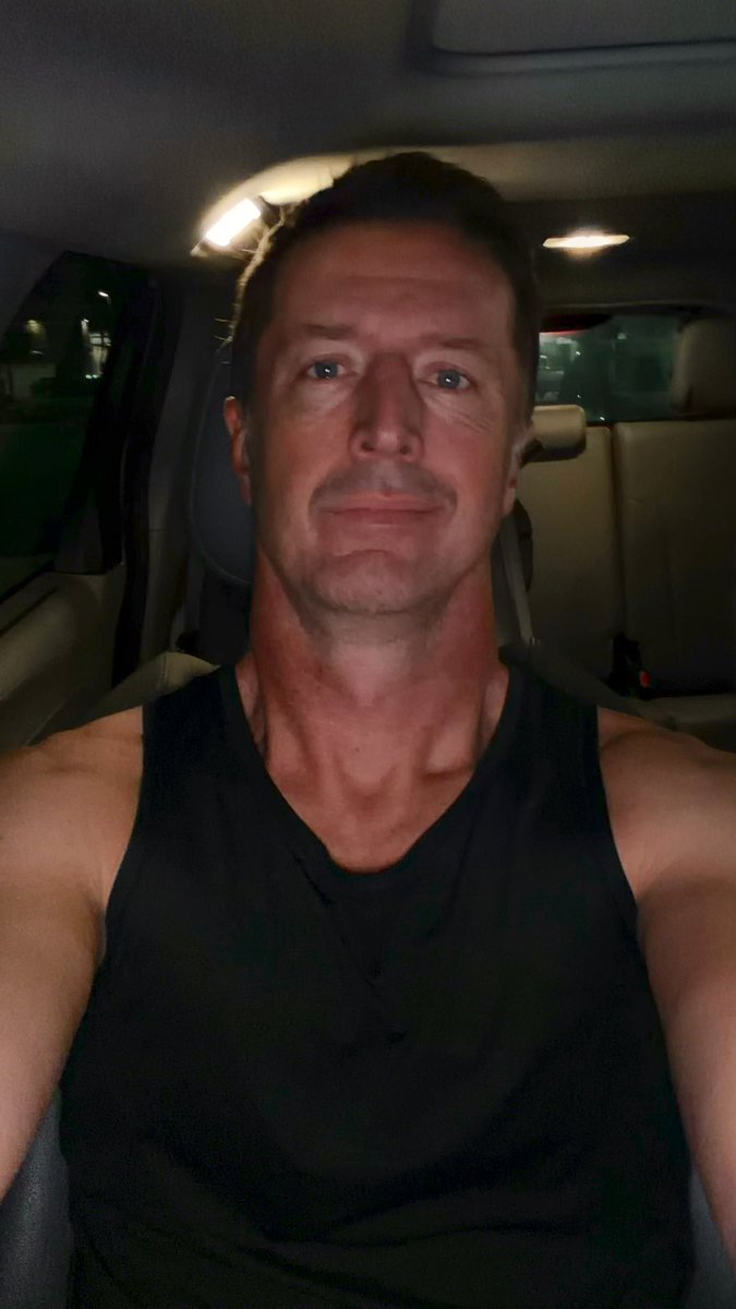 SHSMrFleming's tweet image. Headed out a little later this evening to get that work in… had something else to catch up to… but I did it… pushed… increased… felt good. Looking forward to an exciting adventure this weekend! ❤️ ☀️ 💪 🏔️ #SomethingReal #JustWait #FitLeaders