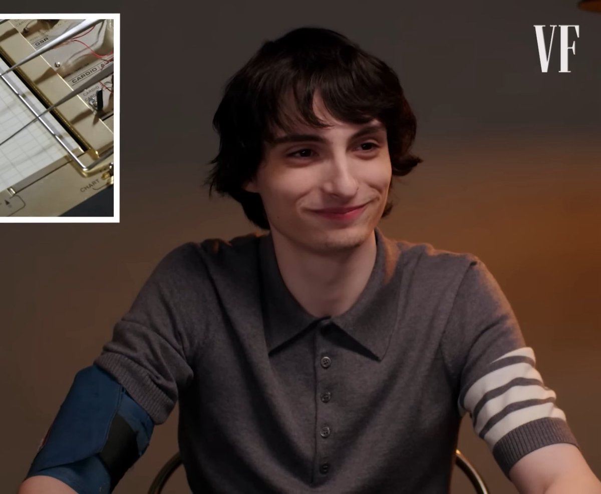 byleretoile's tweet image. him face when she brought up hoas omg im gonna squish him like an ant