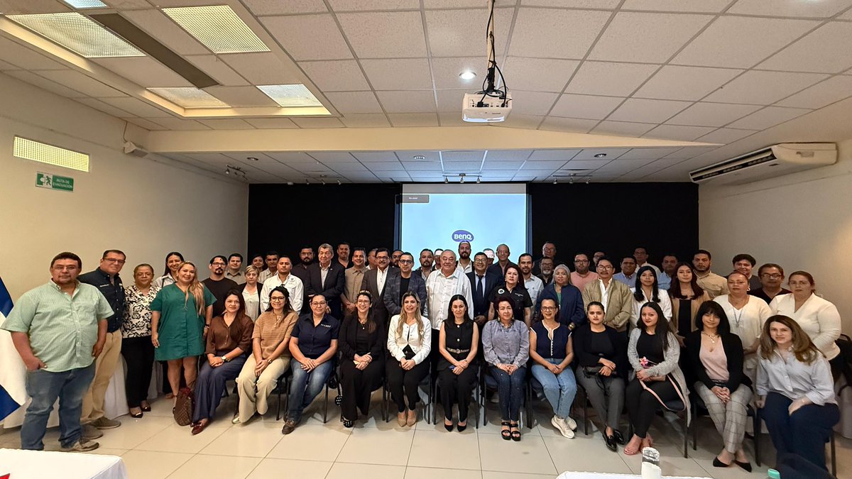 Embajada de México en El Salvador 🇲🇽 🇸🇻 tweet media