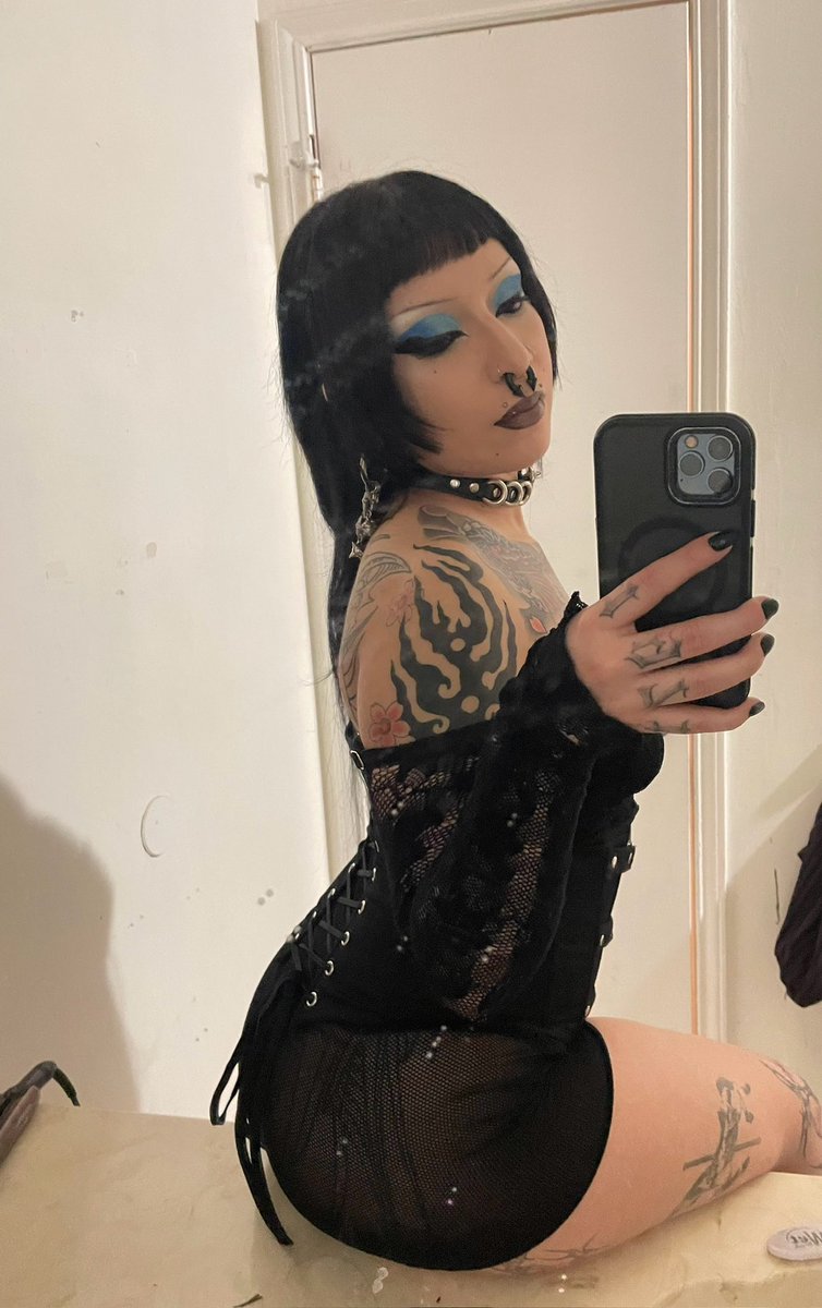 count ugly / cry🇵🇸 tweet media