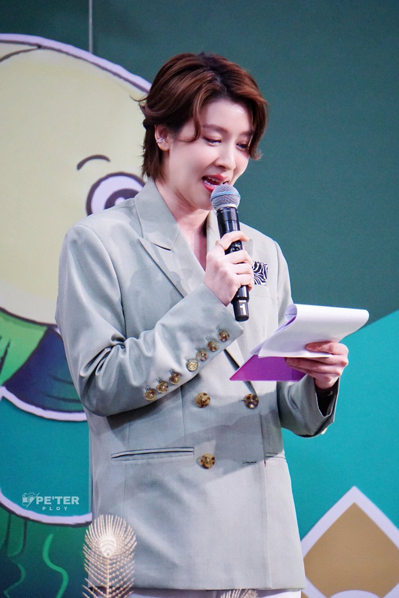 พี่เป็นพิธีกรที่เก่งนะครับ เก่งทั้งพูด เก่งทั้งขโมยหัวใจ 🩷🌷
#เชียร์ฑิฆัมพร 
#CheerNy14 
#คนดีของปีเตอร์พอย <a href="/CheerNy14/">ฑิฆัม แซ่ลิ้ม</a>