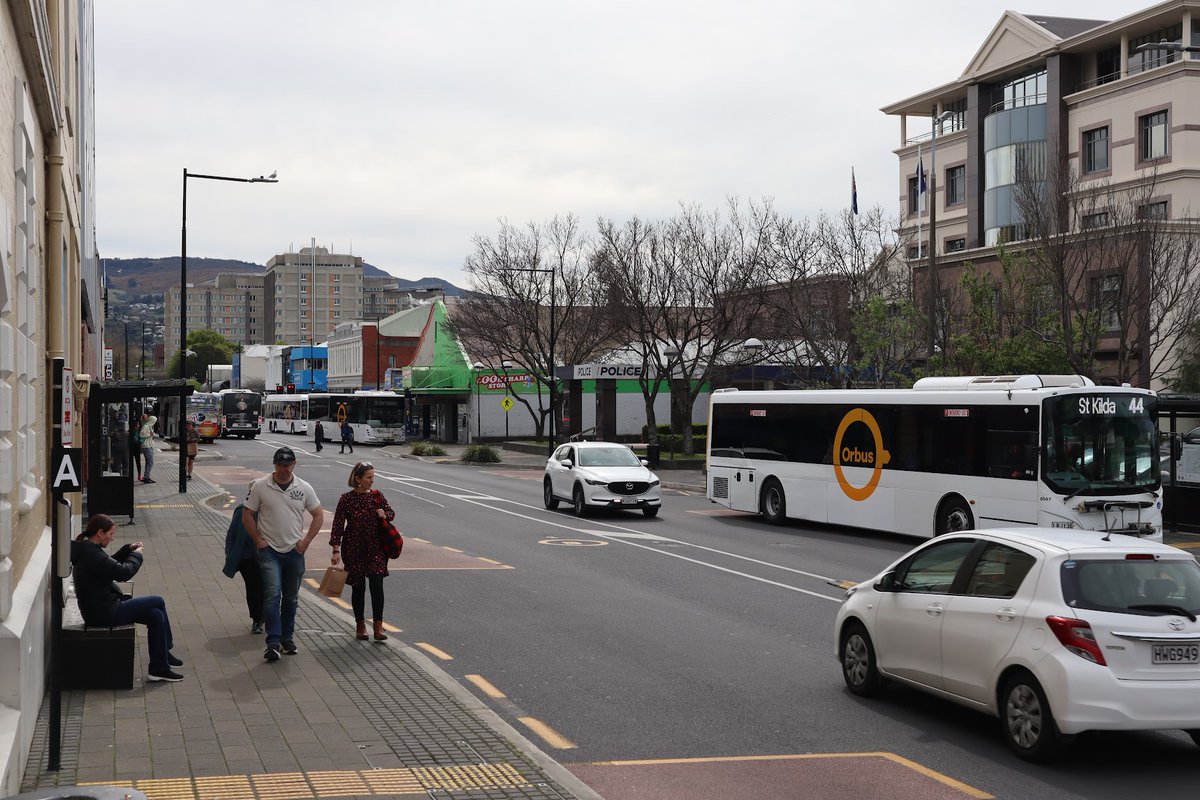 NZTransitBuzz's tweet image. #BusNews: Orbus Dunedin saw 7,500 bus trips taken in Dunedin last Saturday. Usually, Dunedin sees around 4,000 bus trips on Saturdays. 

The increase was due to the free buses operating for the 2026 George Street Market.