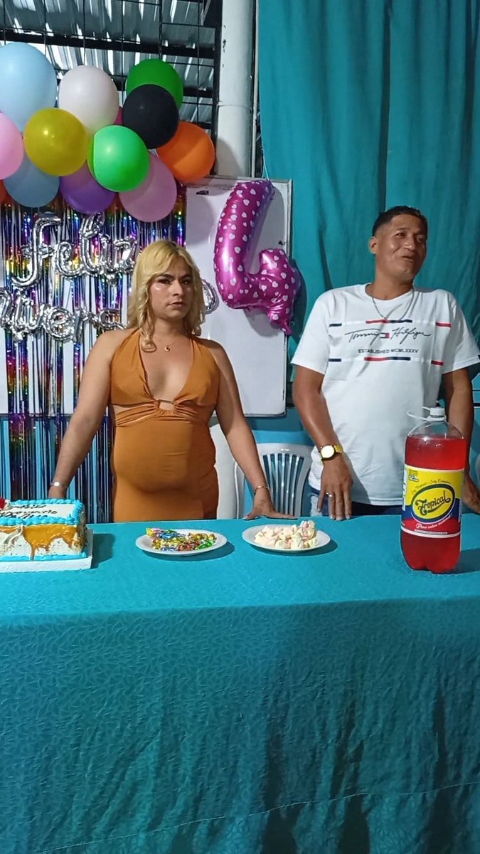 BORRACHOS EN PANDEMIA tweet media