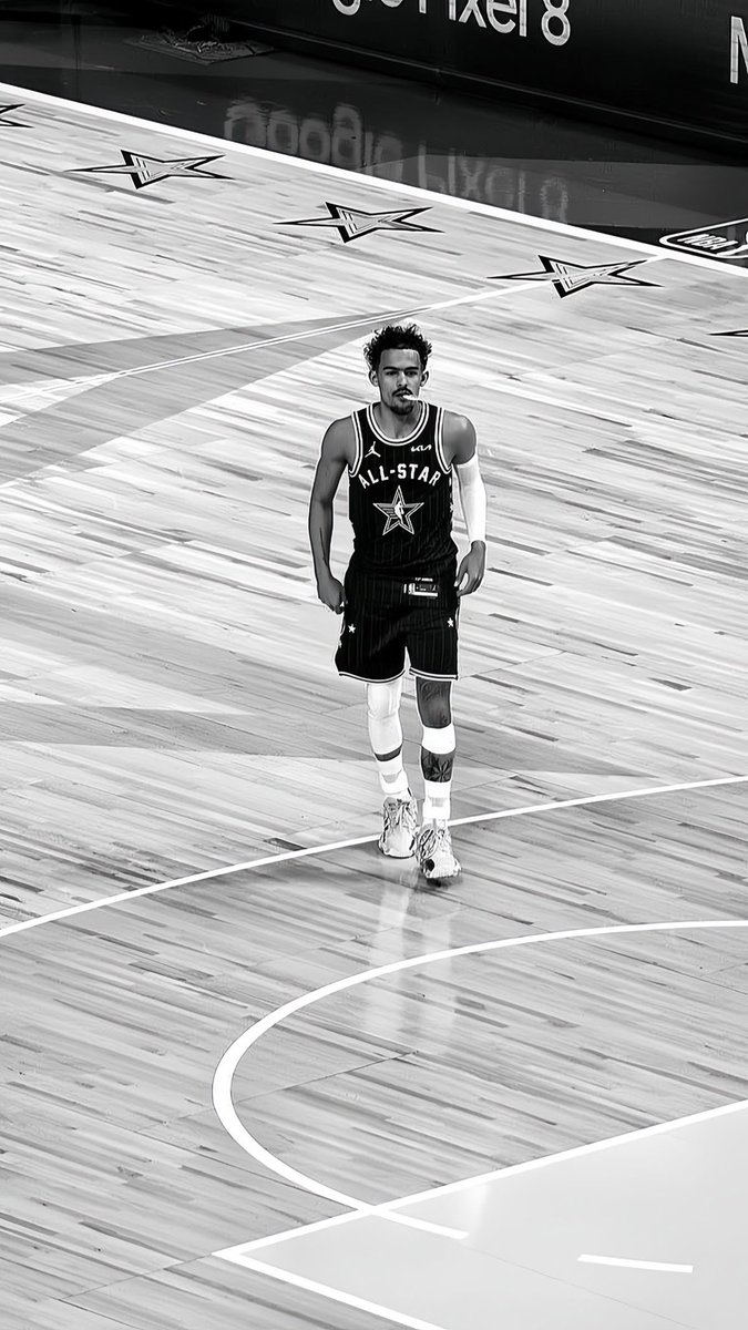 HawksWrld tweet media
