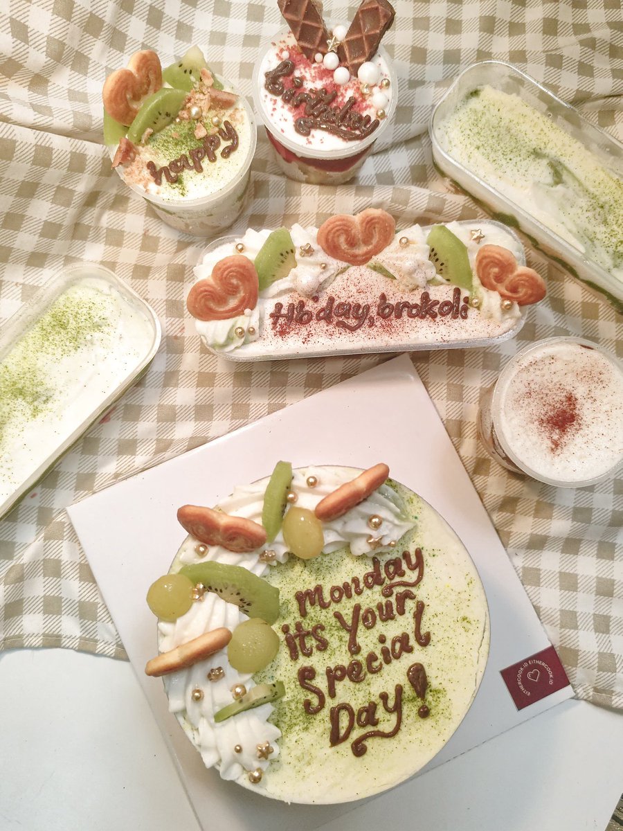 futurenjm's tweet photo. " 💁‍♀️ Butuh sesuatu yang manis untuk menghilangkan stres? 🤯 Eithercook punya kamu! 🍰💛 Rasa yang bikin kamu lupa kuliah, fokus ke yang manis-manis aja! "
(LANGSUNG DM AKUN INI, ATAU REPLY) BURUAN SEBELUM STOK NYA HABIS, banyak varian baru loh😍🤏🏻 OPEN EVERYDAY YAAK #DESSERT https://t.co/8kxyeny3og
