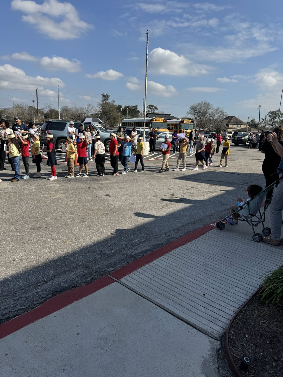 Visual and Performing Arts Academy tweet media