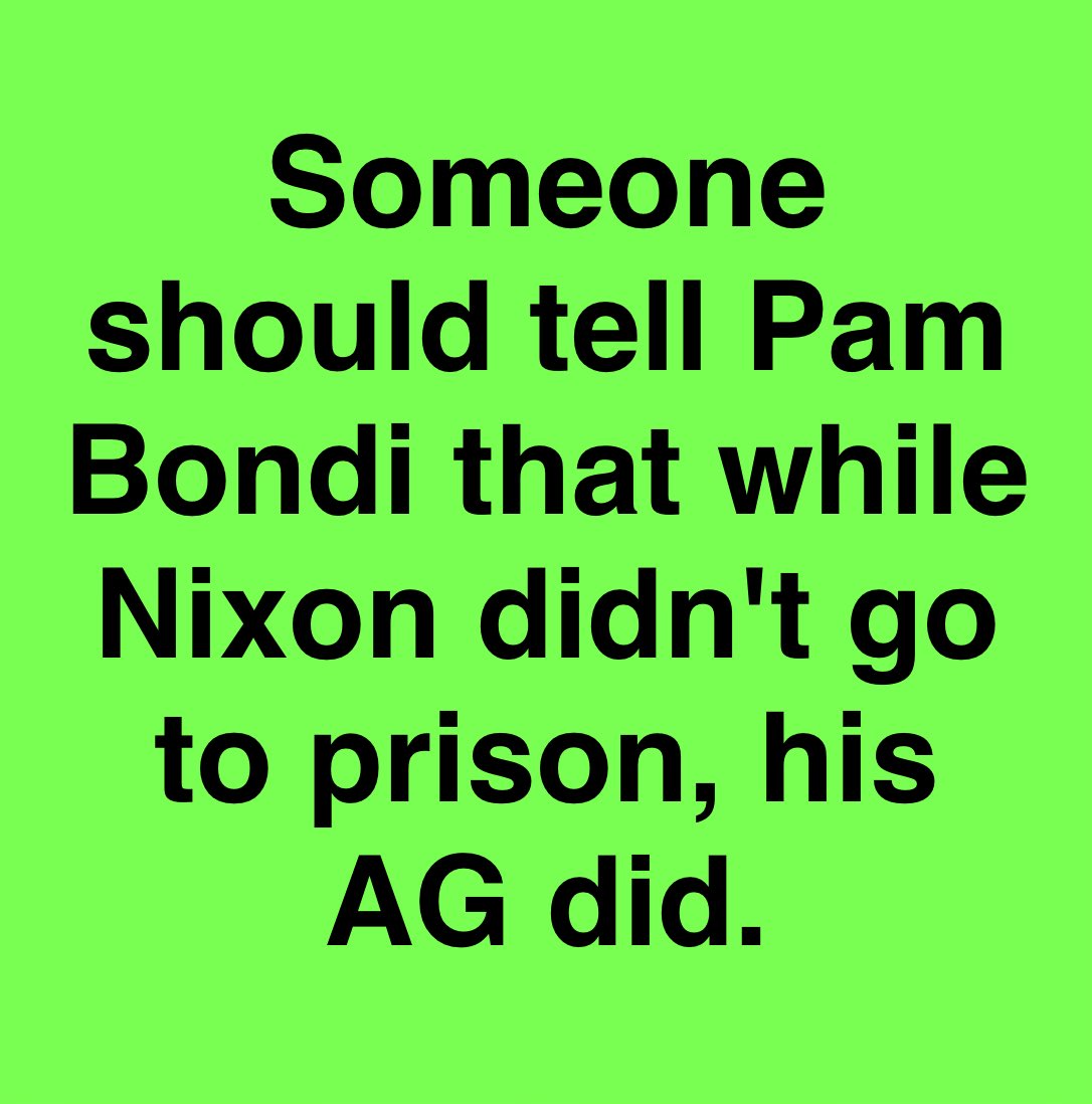 A (@bluhue123) on Twitter photo 