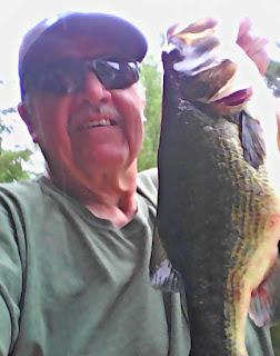 Bass Fishing Tips tweet media