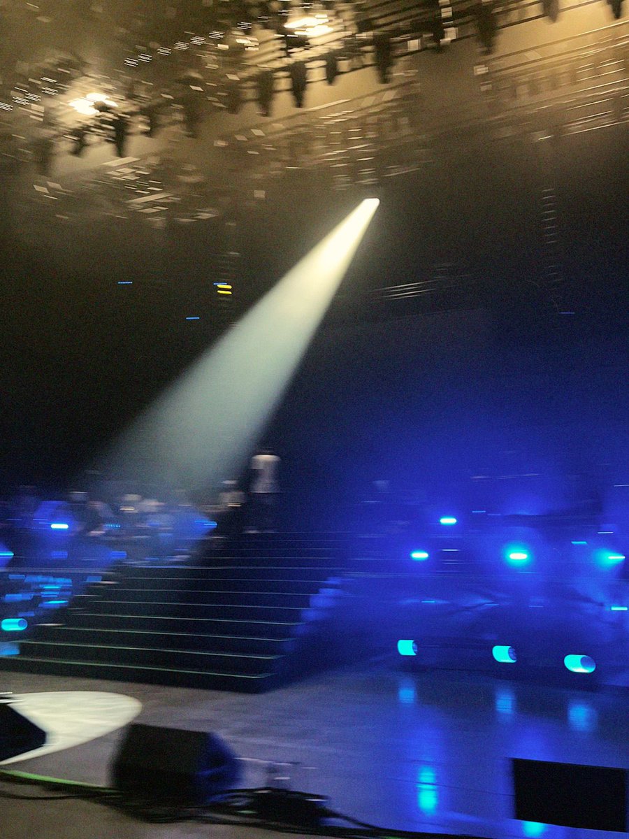 Marc Anthony tweet media