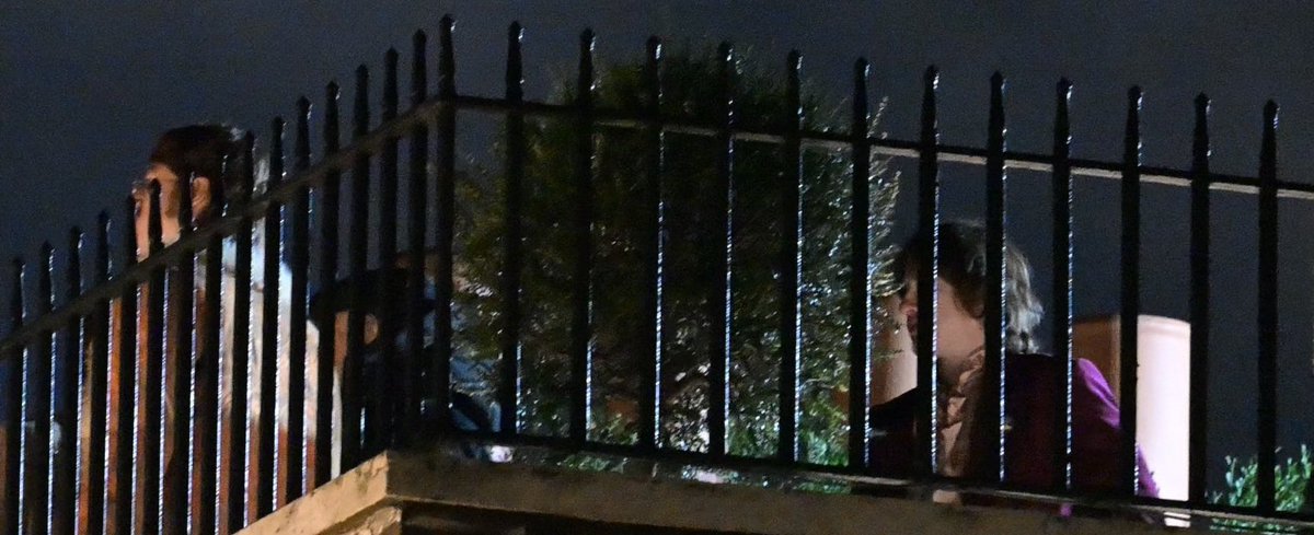 Joseph Quinn was also on the balcony 🎬 #BeatlesBiopics

Image credit: <a href="/UnBoxPHD/">UnBoxPHD</a>