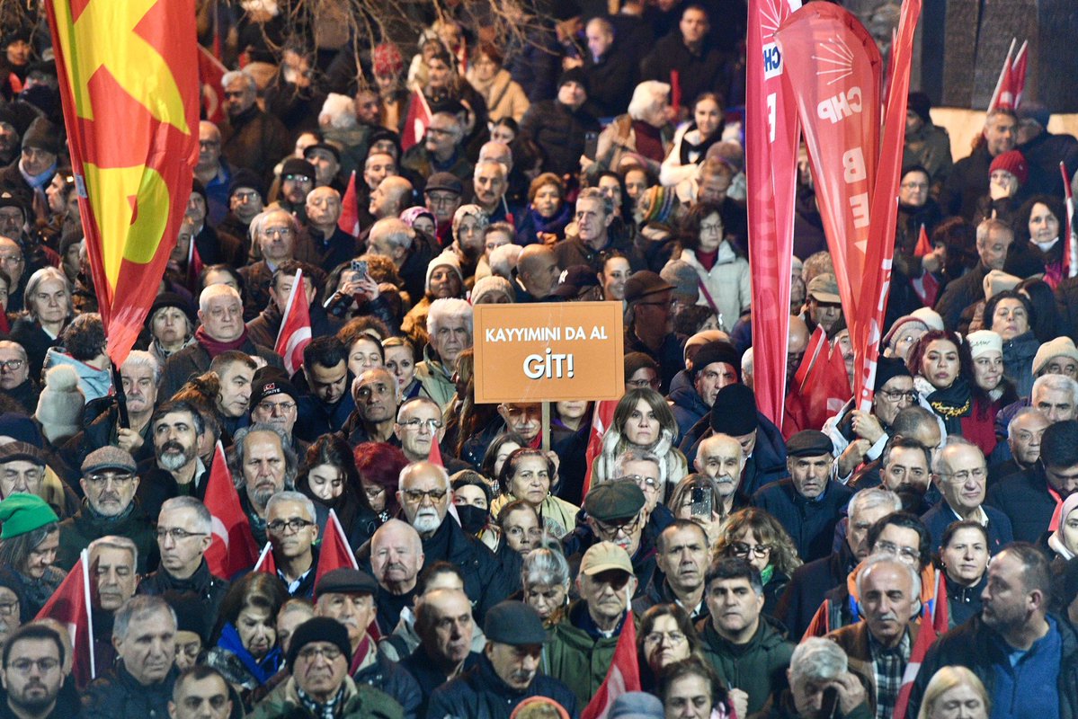 CHP İstanbul Gençlik Kolları (@chpgencistanbul) on Twitter photo 