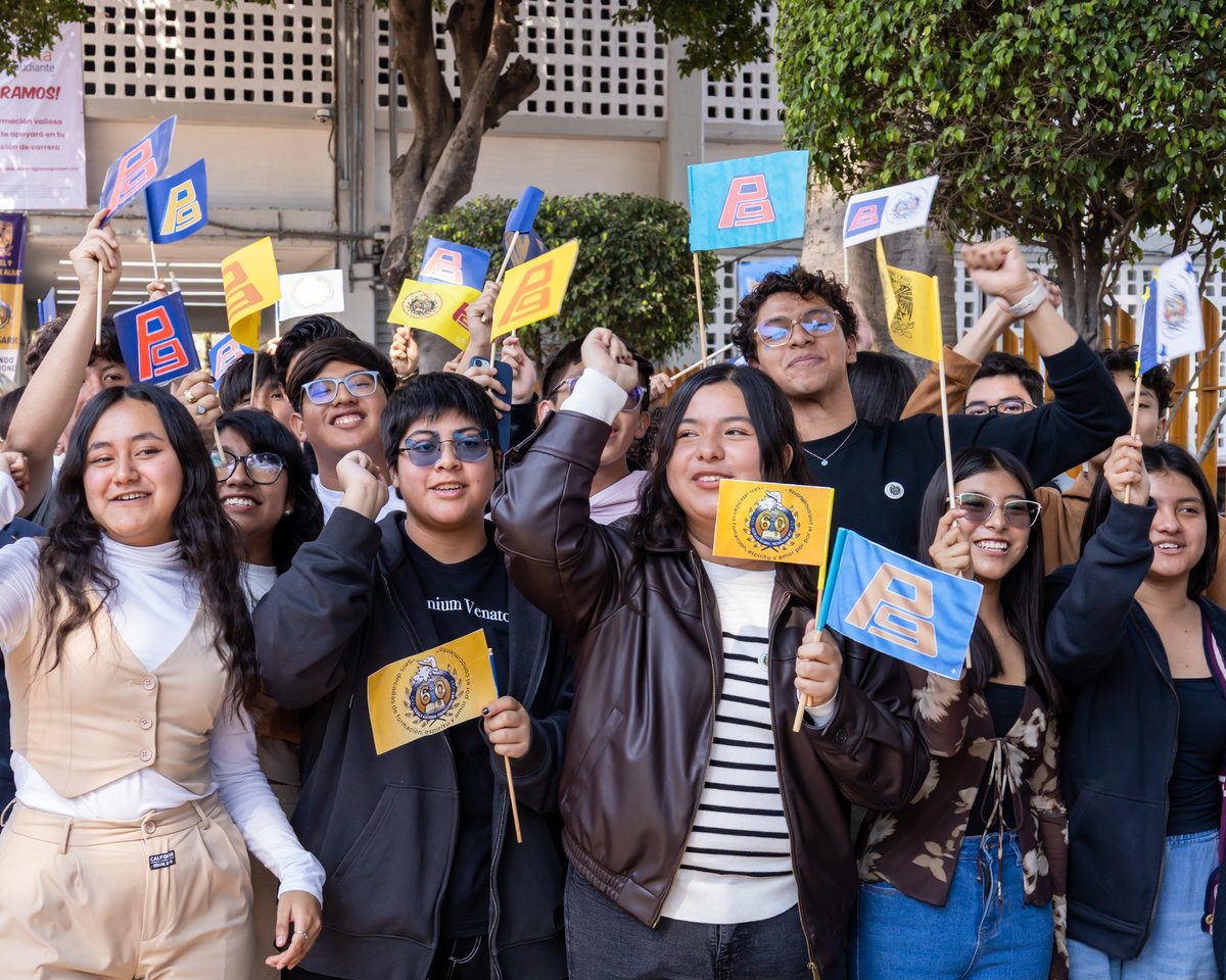 enp_unam's tweet photo. #NotiPrepas
Se celebró en #Prepa9 la ceremonia conmemorativa de su 60 aniversario, seis décadas de historia, identidad y compromiso con la excelencia académica. https://t.co/A40bt6Grq0