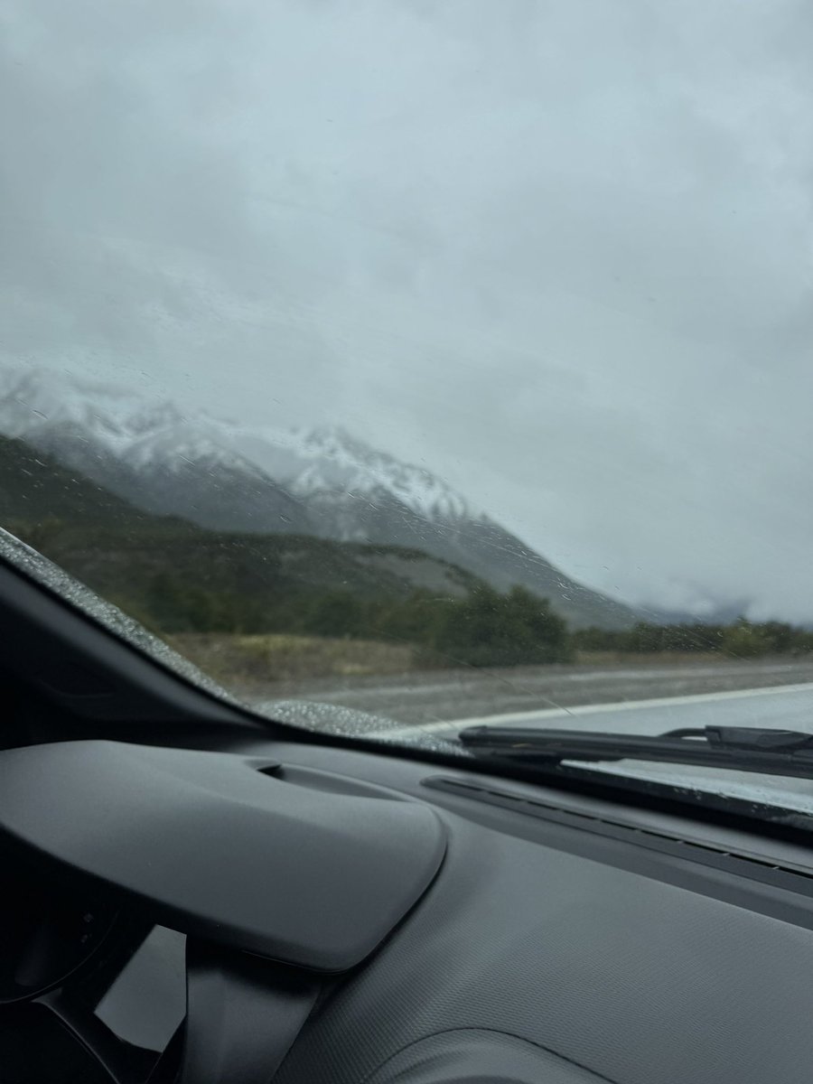 tinchozm's tweet photo. Vengo al sur y nieva

Privilegiado o mala suerte? https://t.co/EEKbhAAUBr
