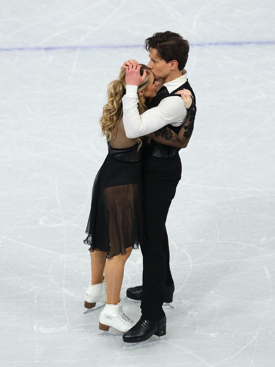 USFigureSkating's tweet photo. These two!! 🥹🥰 #WinterOlympics https://t.co/tFrBG5vjlJ