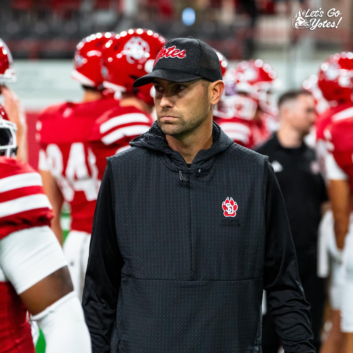 South Dakota Football tweet media