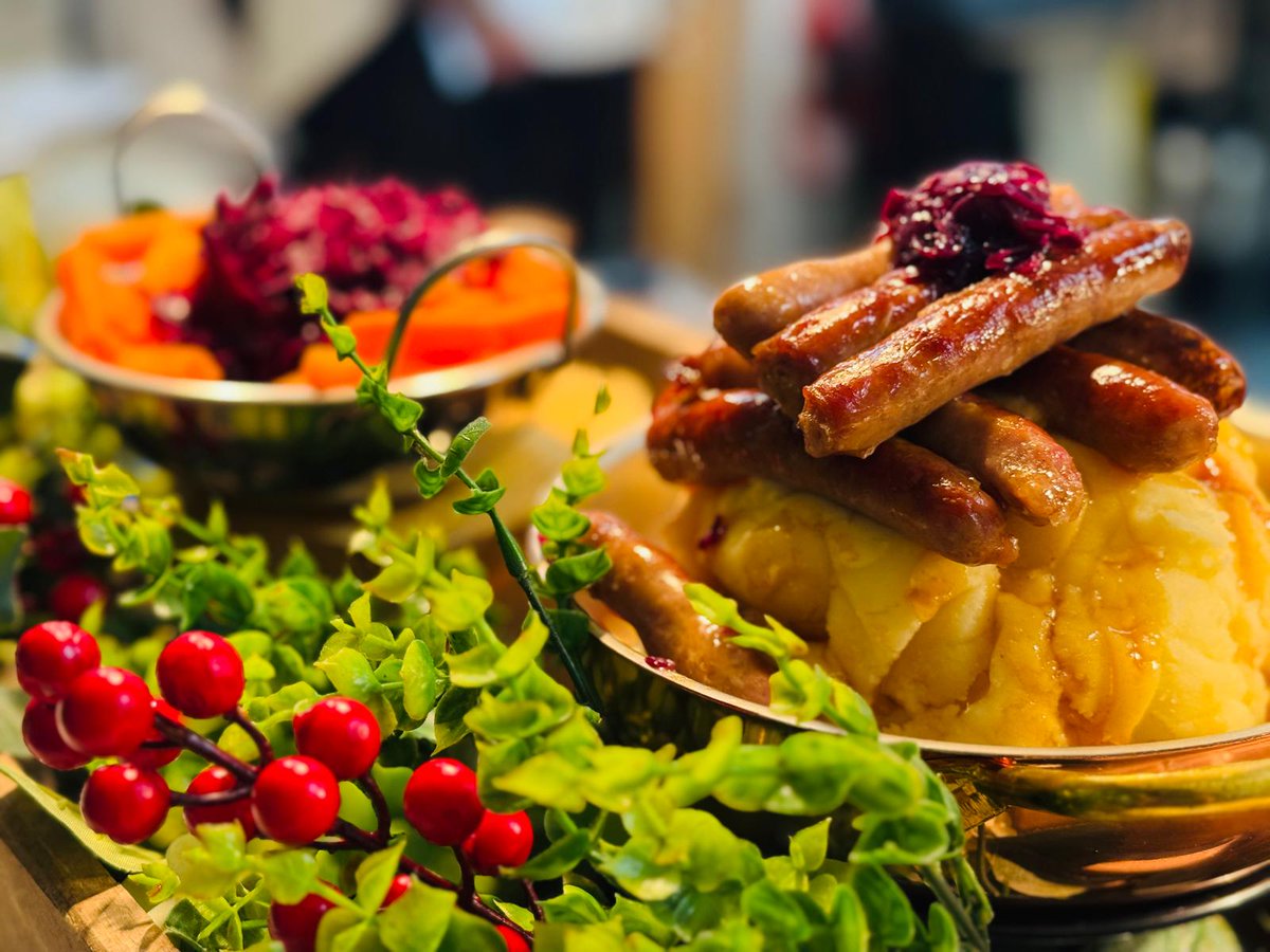 Holroyd Howe @Kingsmac tweet media