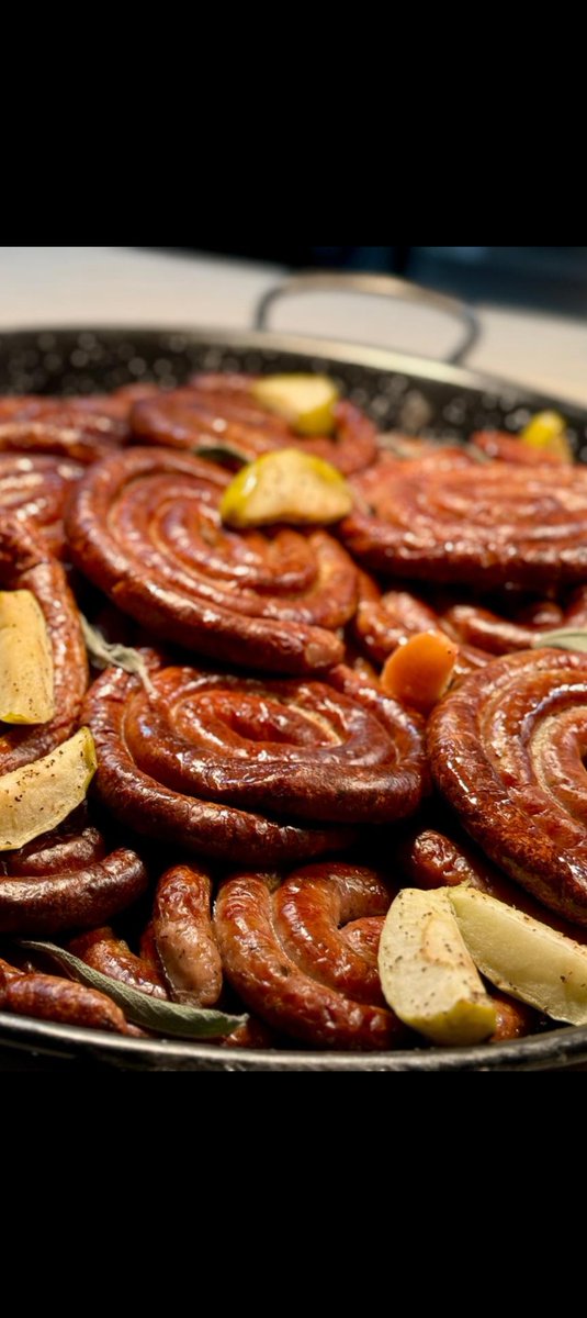 Holroyd Howe @Kingsmac tweet media