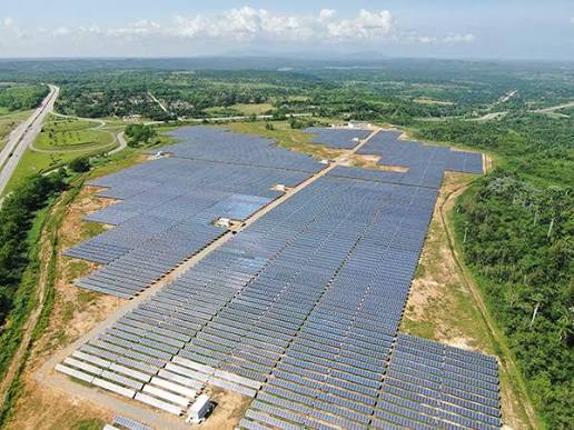 #BrigadaMedicaAntiguaBarbuda
​¡RÉCORD DE ENERGÍA SOLAR EN CUBA! 🇨🇺☀️
​El Ing. Félix Estrada (UNE) informa que este 10 de febrero se alcanzó un pico histórico de generación fotovoltaica: ¡más de 800 MW al mediodía! 🚀
​El país transforma su matriz energética.  #CubaCoopera