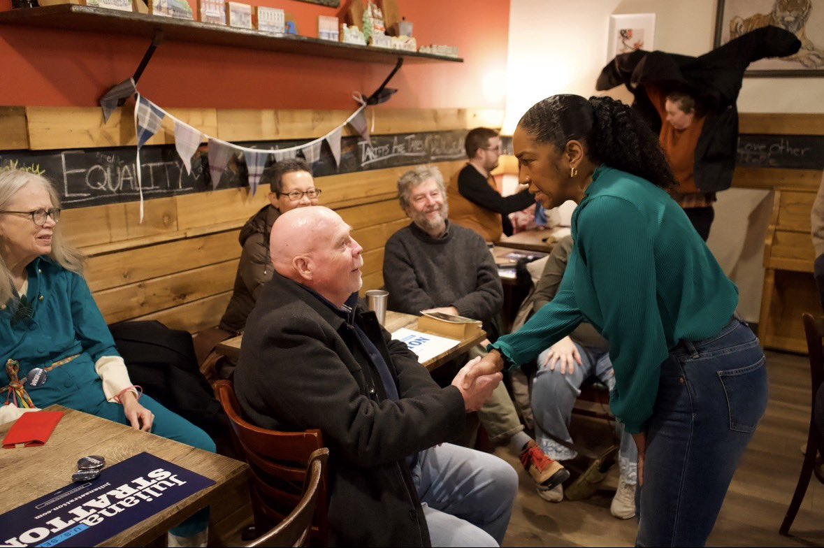 Juliana Stratton tweet media