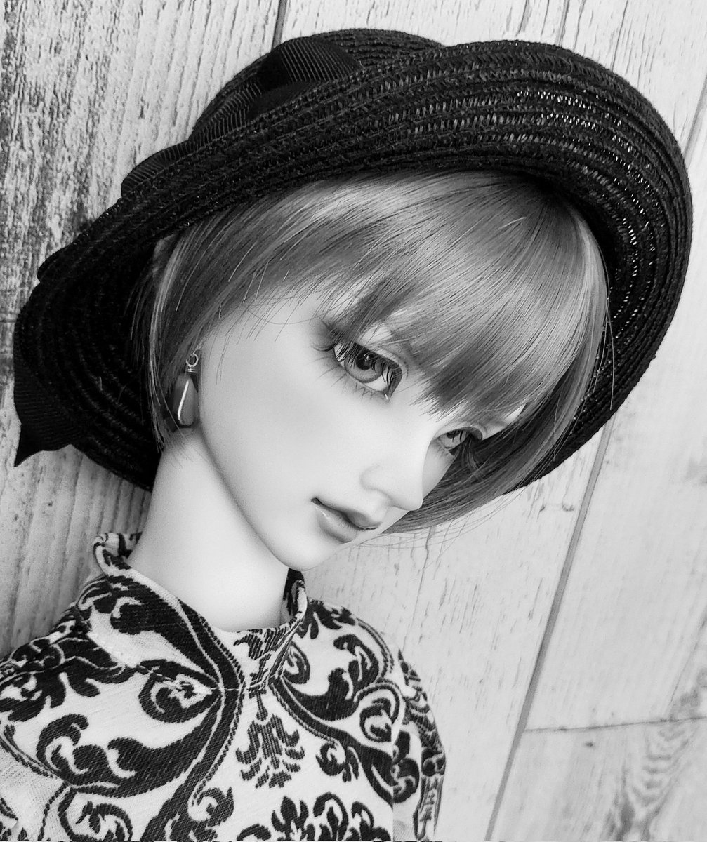 #dollでモノクロにするとかっこいい選手権