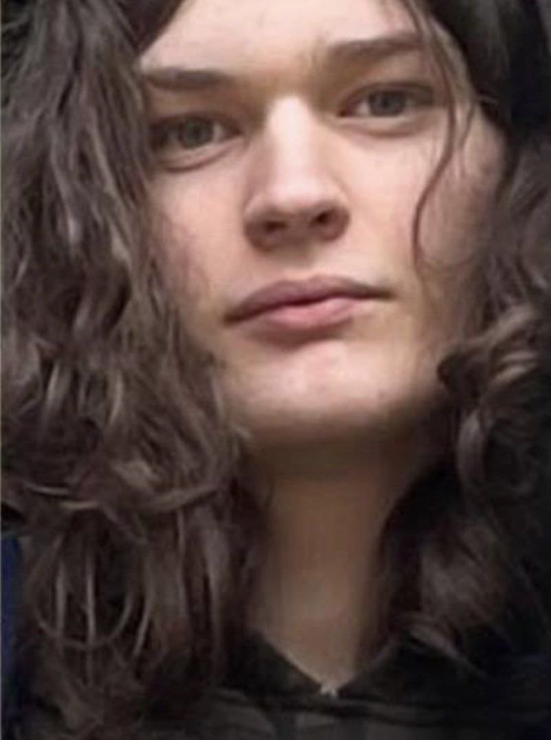 OliLondonTV's tweet photo. Transgender shooter Jesse Strang has killed 6 children, 3 adults after opening fire at Tumbler Ridge Secondary School in Canada. 

🕯️Three girls, aged 12,

🕯️Two boys, aged 12 and 13.

🕯️School teacher, aged 39

🕯️His mother Jennifer, aged 39

🕯️His step-brother Emmett, aged 11 https://t.co/fWjIednbwd