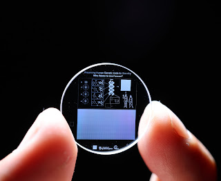 hdztec's tweet photo. Armazenamento Imortal: armazena mais de 350 teras em um pequeno cristal e dura bilhões de anos.
A Gravação do Genoma Humano em Memória Óptica 5D de Cristal de Quartzo
https://t.co/fgXTMEFjxL https://t.co/pM6cgygAJ2