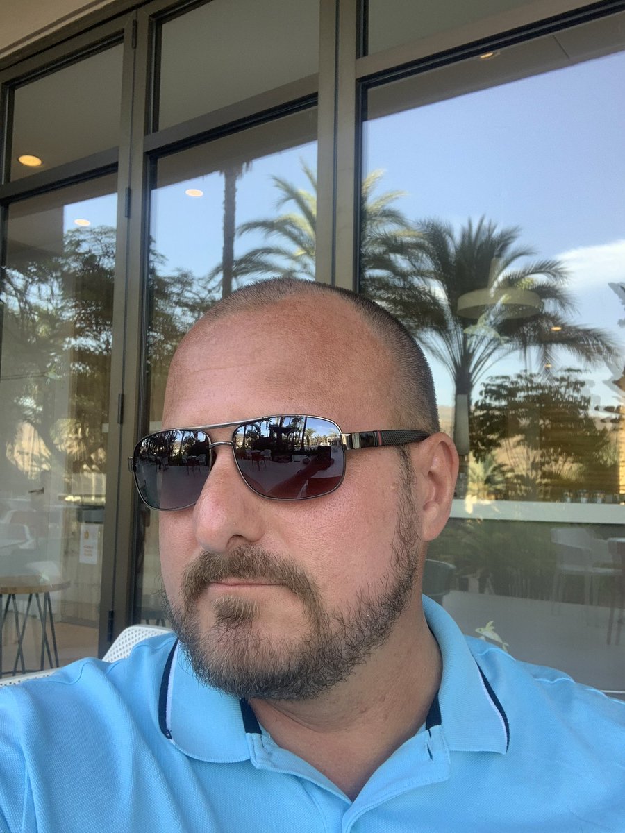 Was One Leg Wonder tweet media