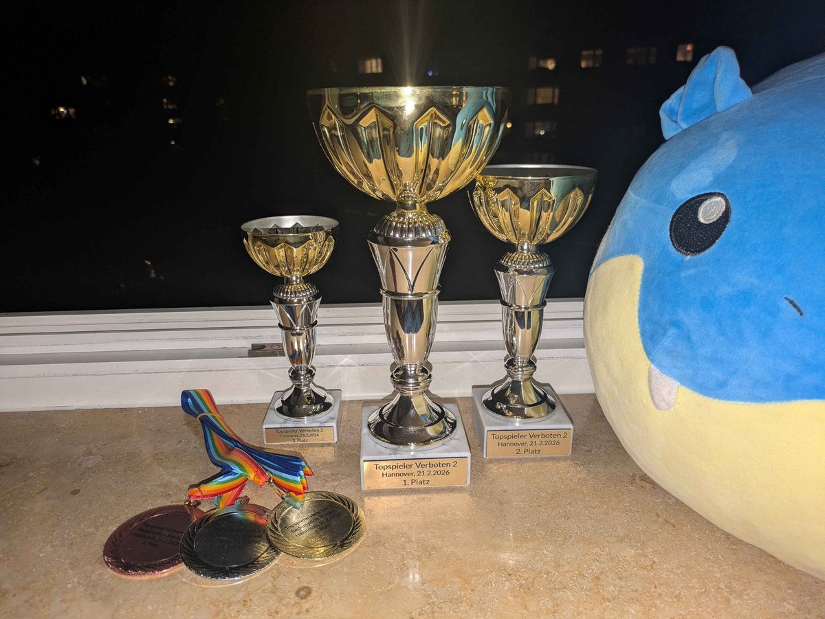 Gibt auf Topspieler Verboten 2 natürlich auch wieder ein paar kleine Preise für die Top 3 vom Main und Redemption Bracket! (Schmops not included)