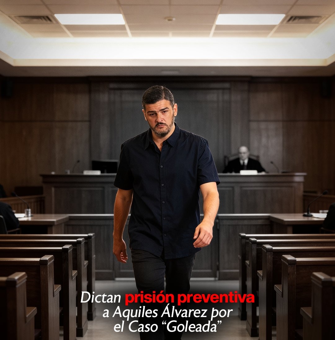 jorga36's tweet photo. #ATENCIÓN 🔴
Se dictó prisión preventiva contra @aquilesalvarez alcalde de Guayaquil, en el marco del caso “Goleada” durante la audiencia de formulación de cargos realizada en Quito.El juez acogió el pedido de la Fiscalía.🔎
@todos https://t.co/pnN0i4Omlv