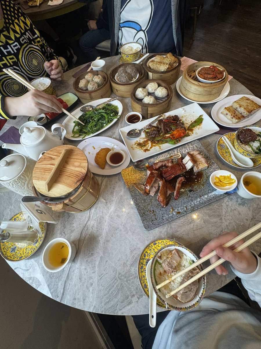 💕 أولي tweet media