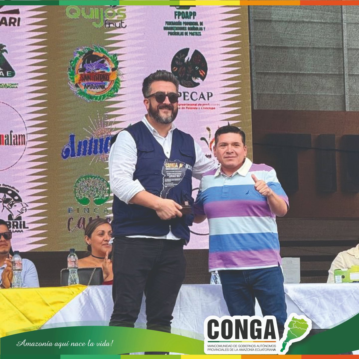 mconga_gob_ec's tweet photo. 🌿✨ Cerramos #InnovandoAmazonía ✨🌿
Una iniciativa del @IICAnoticias y la Mancomunidad CONGA que fortaleció la innovación y la producción sostenible en nuestra región.
Bajo el liderazgo del Tec. José Toapanta, seguimos construyendo una Amazonía más productiva y competitiva. 💚 https://t.co/D6TnlrjUxn