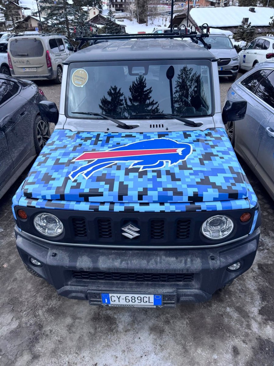 news10nbc's tweet photo. Ciao! Take a look at this Bills Mafia car spotted in Italy. https://t.co/6VQzjKdiCP