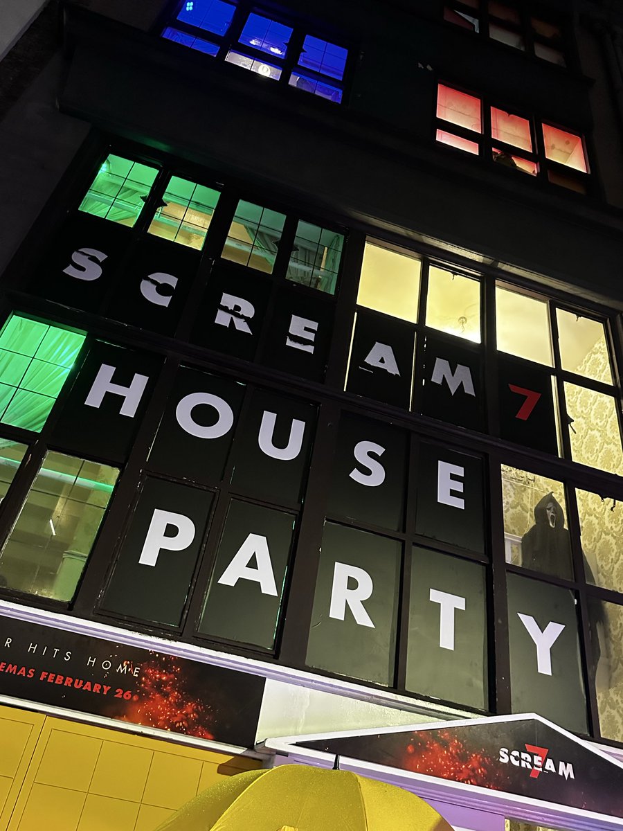 screamtalks's tweet photo. Scream 7 event in London @ParamountUK @kevwilliamson #scream7 https://t.co/tZcUQzCUM5