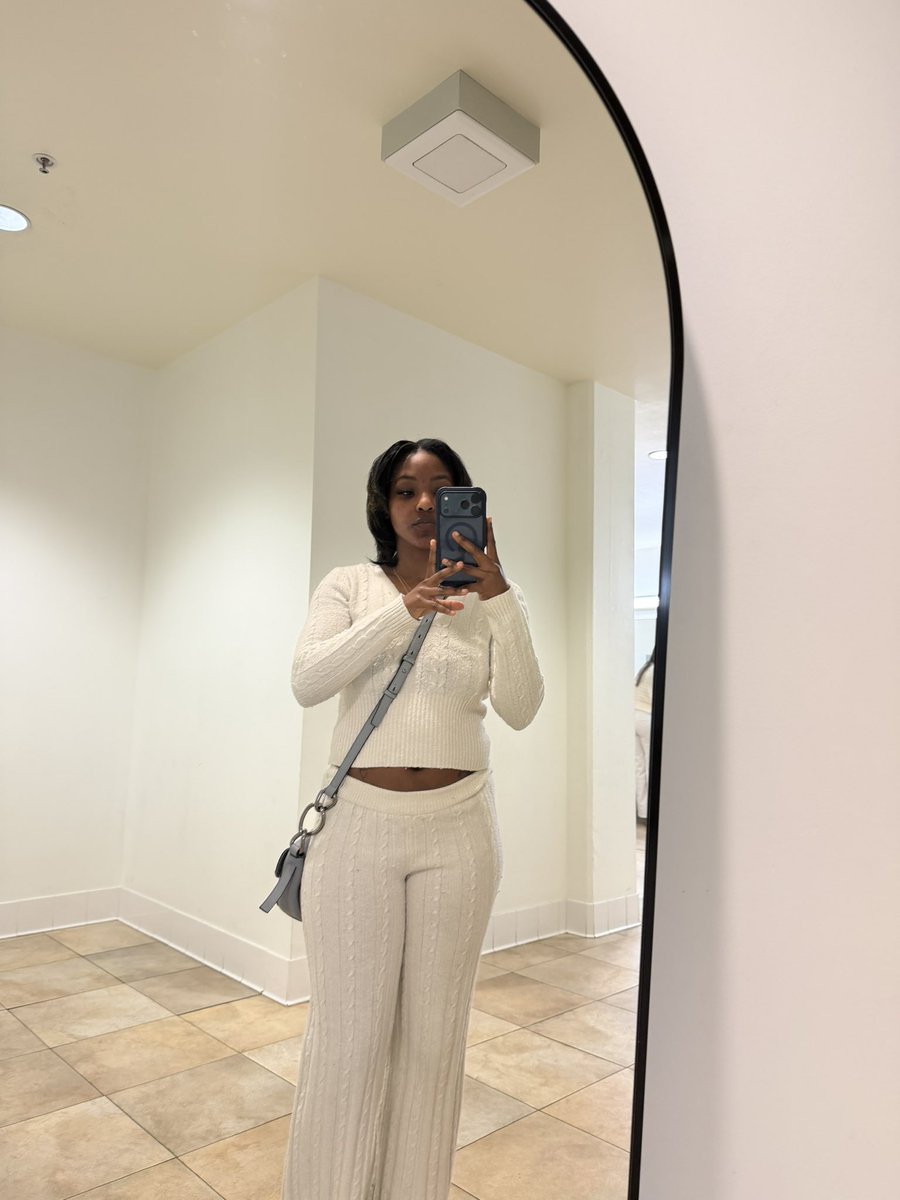 tyweee_'s tweet photo. church flow https://t.co/rSt9eUh7FV