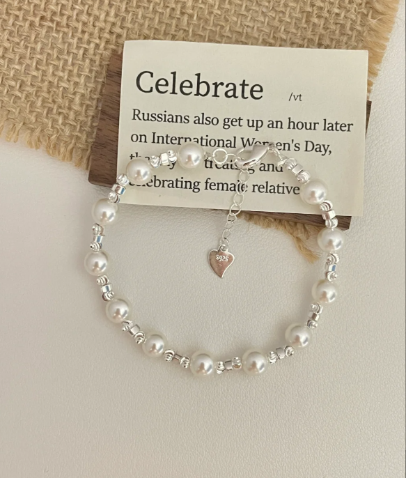 Alice111900's tweet photo. Every bracelet tells a piece of my story https://t.co/8Gjn54y21m