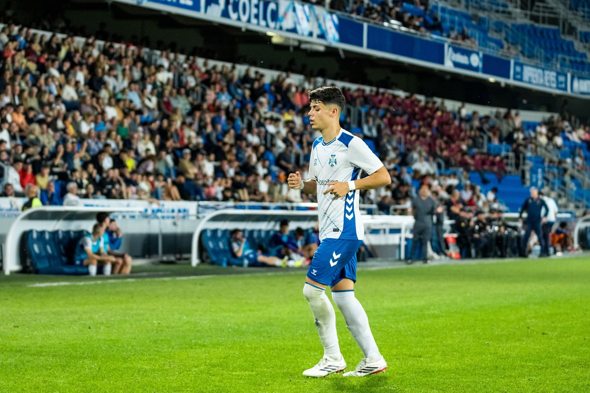 CDTOficial's tweet photo. [Crónica; @CdtCantera]  

✍️ 𝐋𝐚 𝐨𝐫𝐠𝐮𝐥𝐥����𝐬𝐚 𝐛𝐫𝐞𝐠𝐚 𝐝𝐞𝐥 𝐉𝐮𝐯𝐞𝐧𝐢𝐥 𝐝𝐞𝐥 #CDTenerife 𝐧𝐨 𝐨𝐛𝐭𝐢𝐞𝐧𝐞 𝐩𝐫𝐞𝐦𝐢𝐨 

🎥 https://t.co/hewZxIEPNN 

#TenerifeDépor @CDTFundacion #LaBregaNosUne #CopaDelReyJuvenil https://t.co/v3rovNhT0u