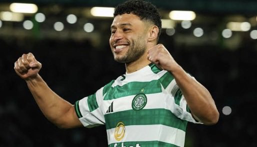 celtic_jaime's tweet photo. Yeeeeessss the 🐂 ⚽️⚽️🍀 https://t.co/nQCGbA0Yvr