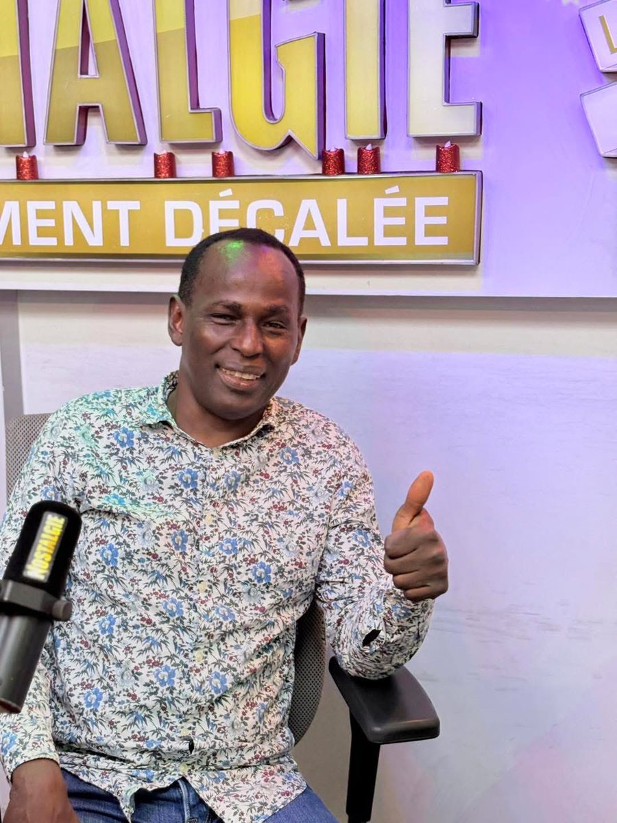 CapitaleDuRire's tweet photo. Abidjan Capitale du Rire 11 est arrivé ! Nostalgie CI a annoncé les couleurs. https://t.co/UsIeHSCDYs