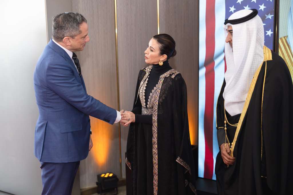 StateDept_NEA's tweet photo. Congratulations to the Kuwaiti people on the 65th Independence Day and 35th Liberation Day of the State of Kuwait. Yesterday, SBO Palladino joined @KuwaitEmbassyUS to celebrate this important milestone and the enduring U.S.-Kuwait partnership — grounded in shared security interests, expanding trade, and strong educational ties.
