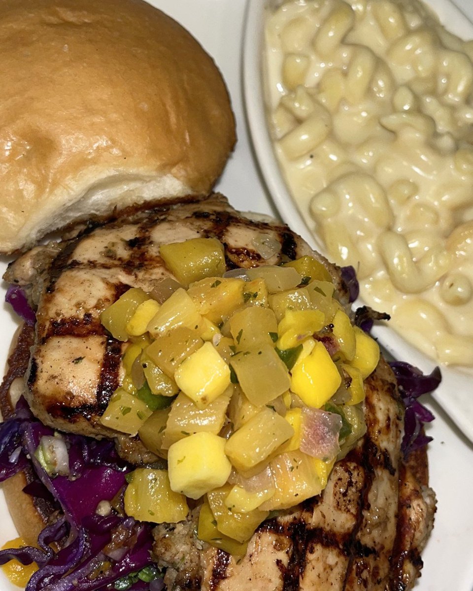 Come order our delicious Island Jerk Chicken with red cabbage slaw and fresh mango-pineapple pico de gallo! Add a side of creamy mac &amp; cheese for a meal that hits all the right notes!

#IslandFlavors #JerkChicken #FoodieFavorites #ComfortFood #MacAndCheese #FreshEats