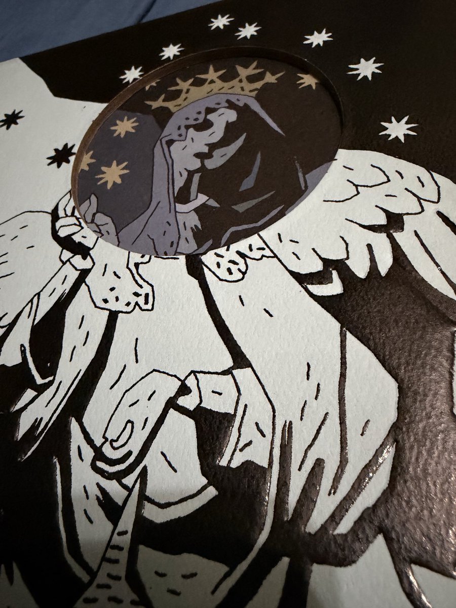 Non sono una fan di Pinocchio, né di Collodi. Ma sono un fa di @artofmm. E questo libro è una delle cose più preziose che abbia, o che abbia visto mai.