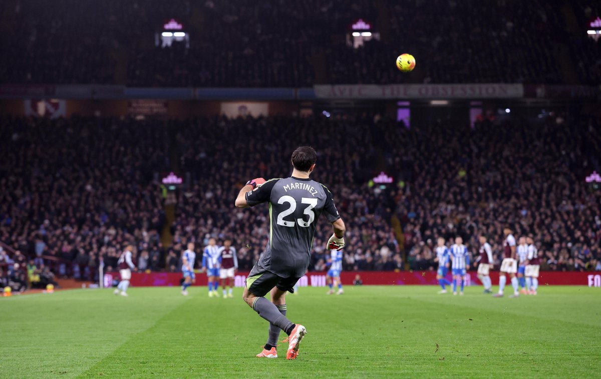 Emi Martínez tweet media