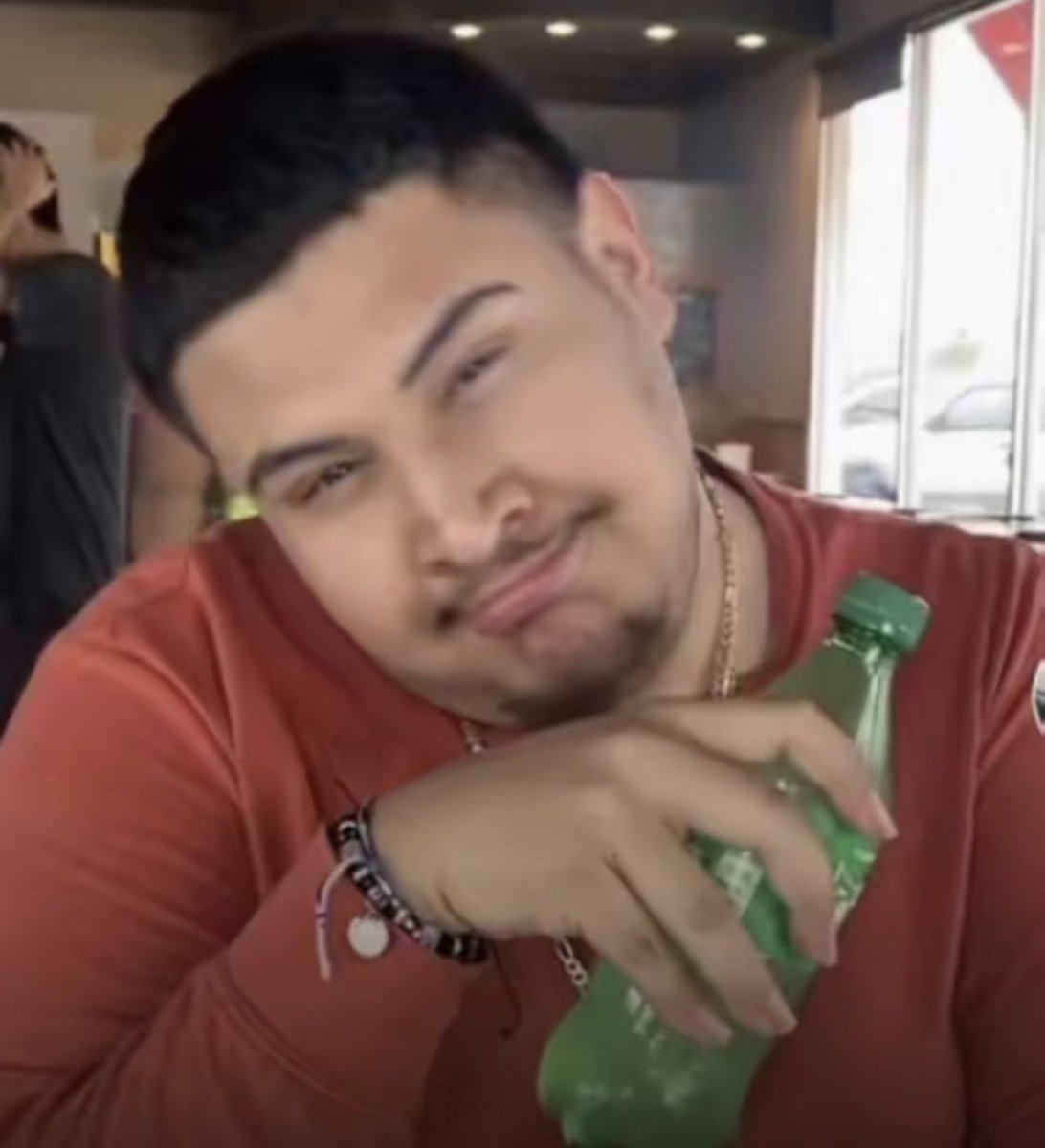 Millie starting to look a bit like curtis… #loveislandallstars