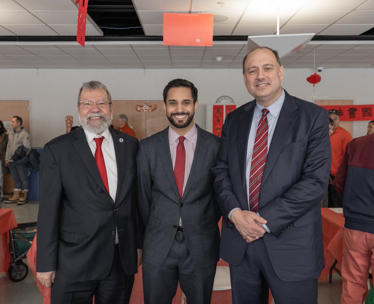 Proud to support Ravi Simon for 13th Middlesex State Rep! Having gotten to know Ravi as Aide to Rep <a href="/CarmineLGentile/">Carmine Gentile</a> I know Ravi has the experience, dedication to helping others &amp; commitment to progressive values to serve the 13th Middlesex District well!
ravisimon.com