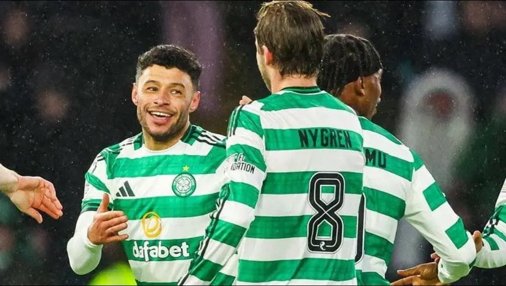 Fitzy__07's tweet photo. There were people who question the signing of Alex Oxlade-Chamberlain; class is always permanent 🍀🍀 https://t.co/ZgIhIZvTuG