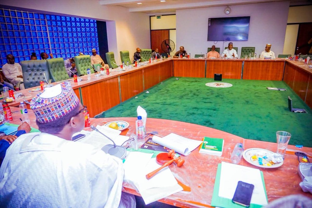 KabiruAmadu_MP's tweet image. Today, the House Committee on Sports convened for a crucial budget defense under my leadership as the Chairman of the committee.

The National Sports Commission (NSC), under Mal. Shehu Dikko, the Nigeria Football Federation (NFF), under Ibrahim Gusau, and the