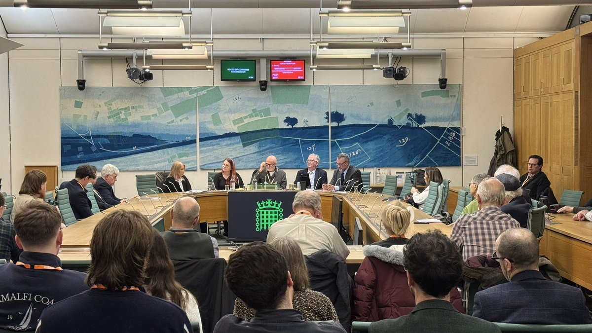 Joe Dwyer tweet media